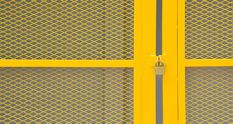 Steel Mesh Screen Door Repair in Tampa, FL