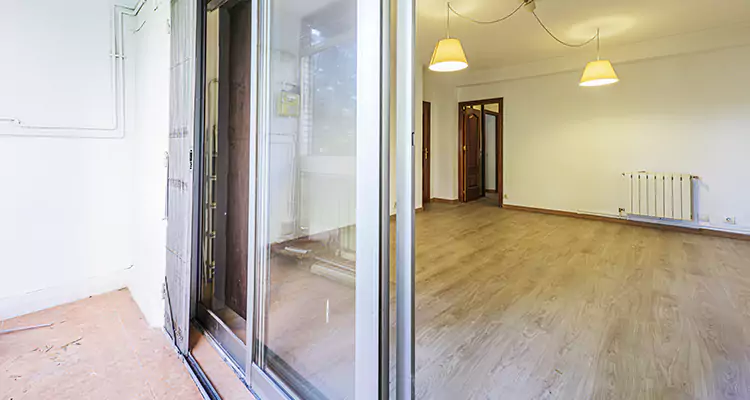 Security Screen Doors Repair in Tampa, FL