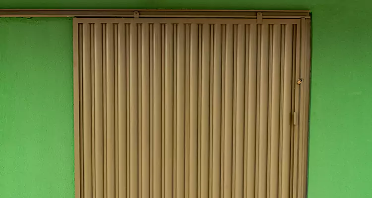 Wooden Sliding Door Stuck Repair Services in Tampa, FL