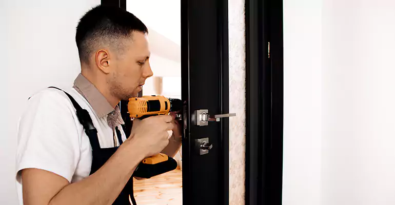 Aluminum Storefront Doors Repair in Tampa, FL