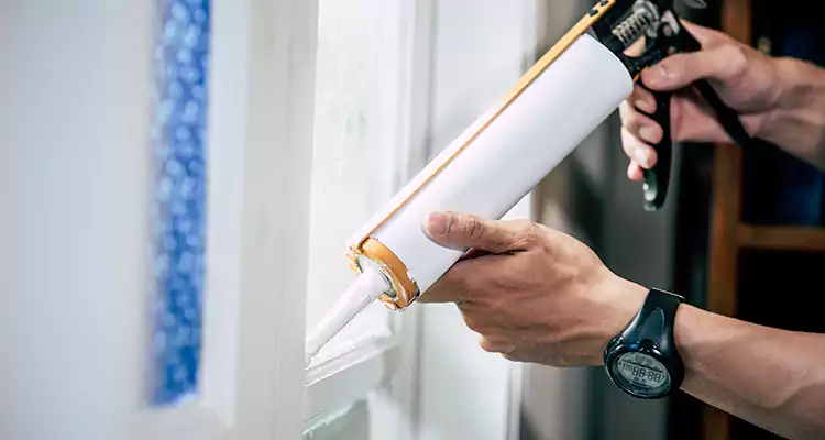 Windows Leaking Air Repair in Tampa, FL