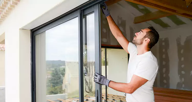 Fix Sliding Glass Door in Tampa, FL