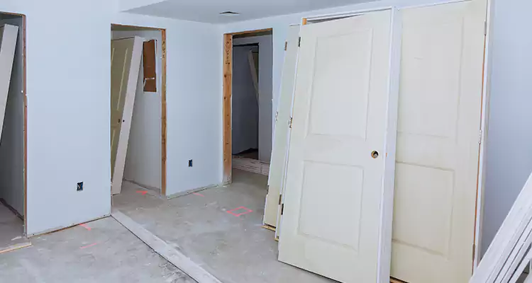 Broken Door Frame Repair in Tampa, FL