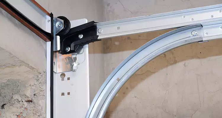 Maintain Liftmaster Garage Door Off Track in Tampa, FL