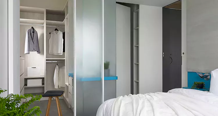 Closet Door Bi Fold Installation in Tampa, FL