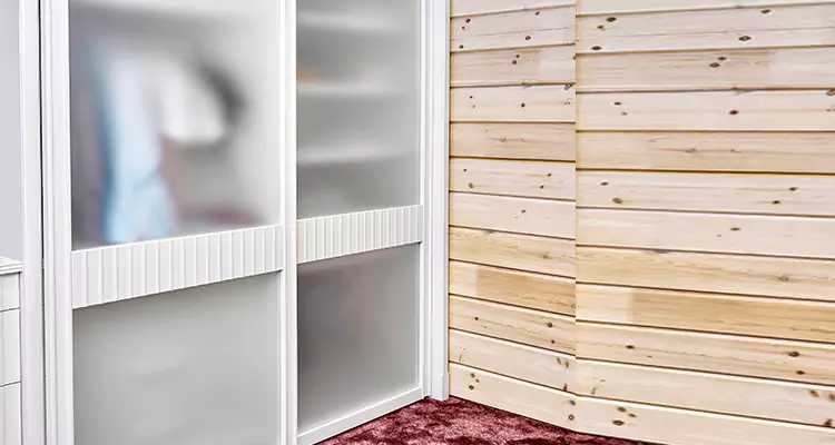 Sliding Closet Door Rollers Replacement in Tampa, FL